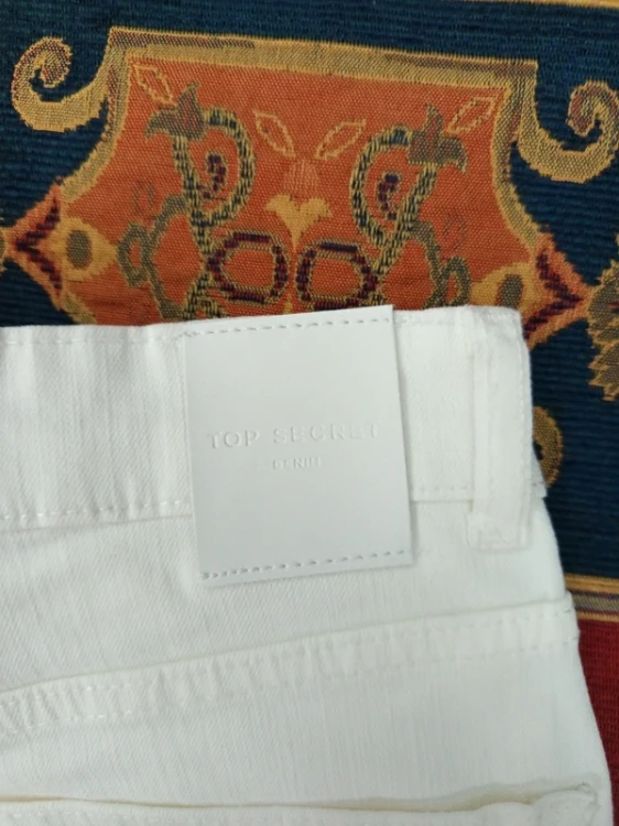 1752129930 (3).webp
